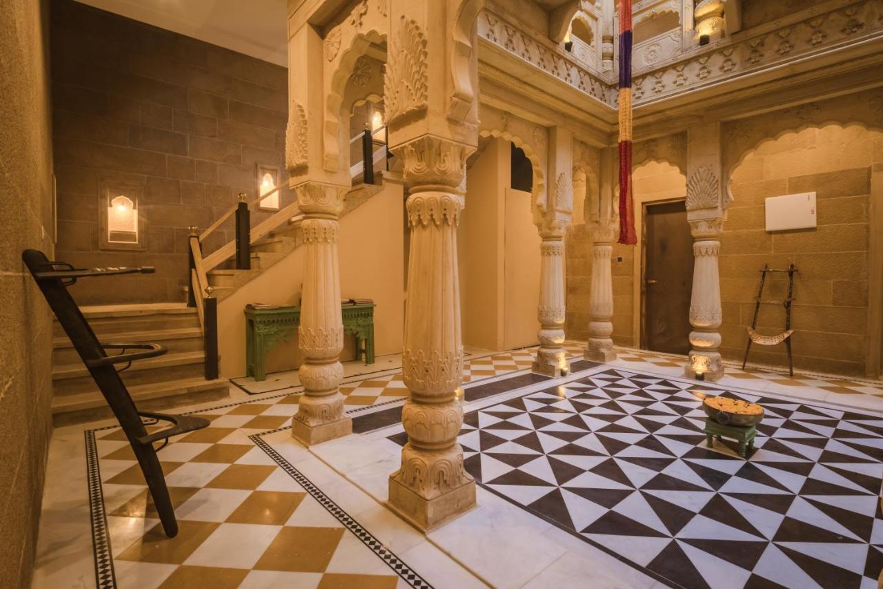 Hotel Dev Garh Jaisalmer Eksteriør billede
