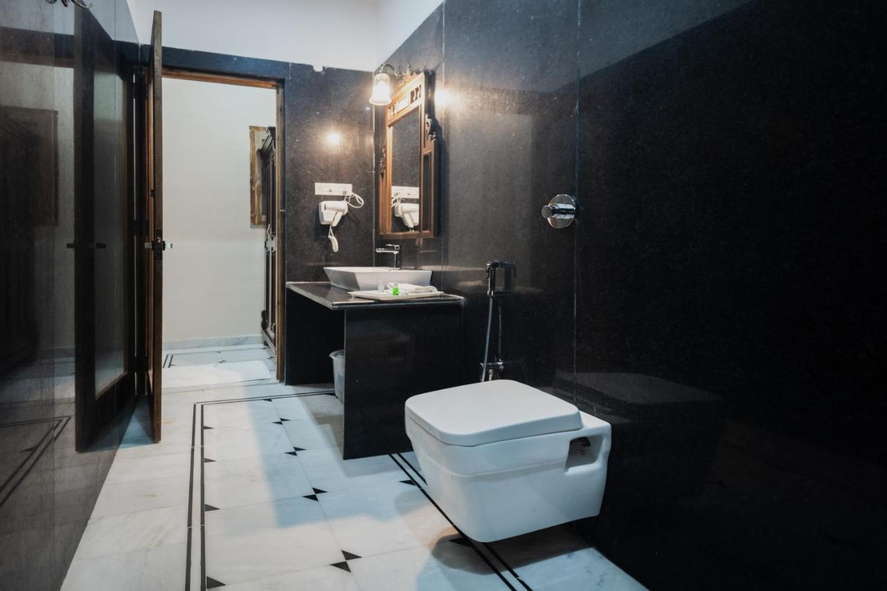 Hotel Dev Garh Jaisalmer Eksteriør billede