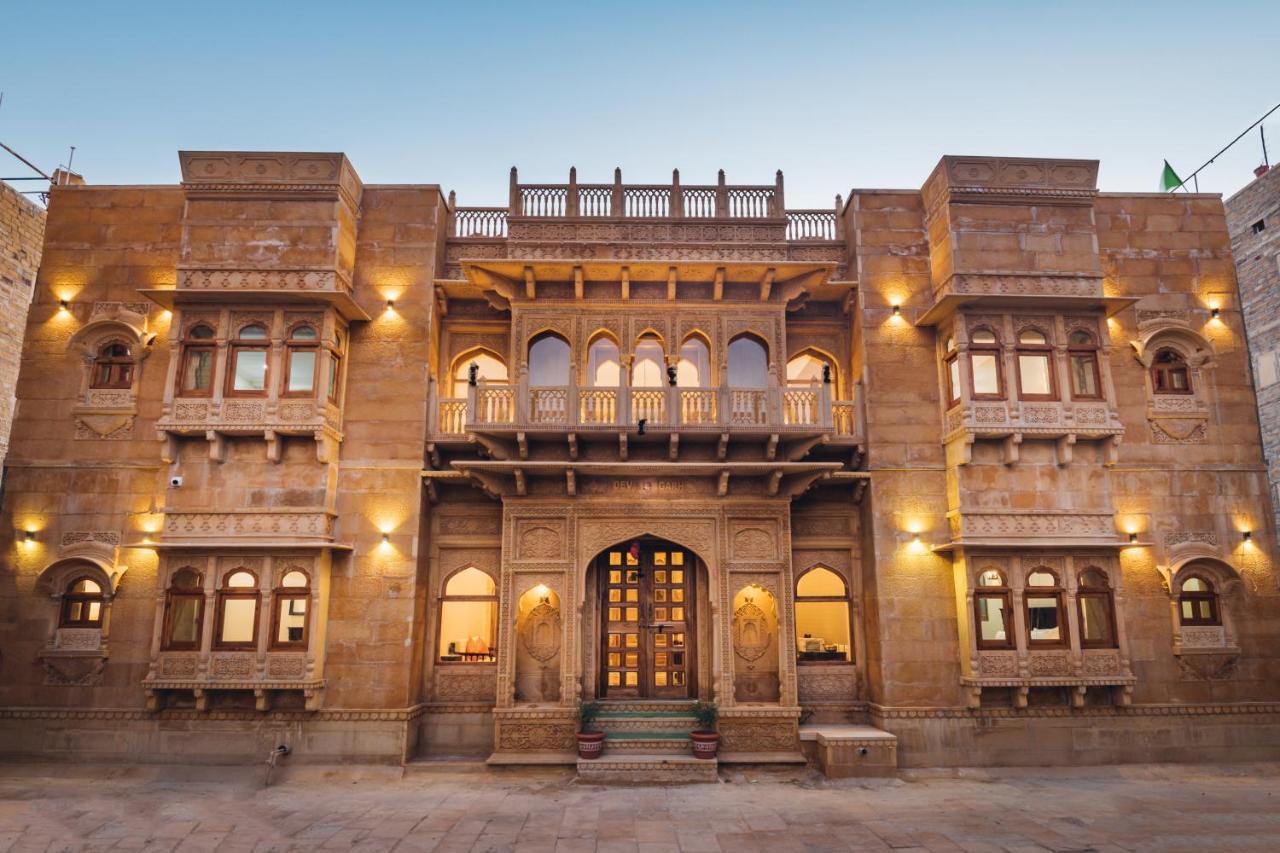 Hotel Dev Garh Jaisalmer Eksteriør billede